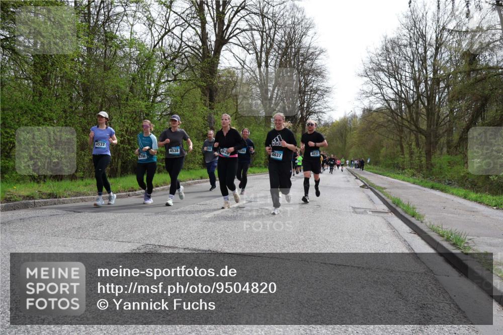 12.04.2026 - 45. Internationalen Wilhelmsburger Insellauf Yannick Fuchs http://msf.ph/oto/9504820 12.04.2026 12:54:25 Laufen 4537, 4538, 4637, 4032, 5799 meine-sportfotos.de