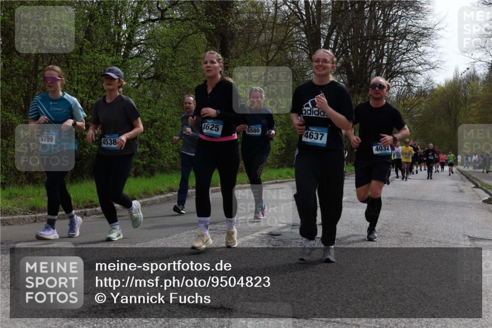 12.04.2026 - 45. Internationalen Wilhelmsburger Insellauf Yannick Fuchs http://msf.ph/oto/9504823 12.04.2026 12:54:25 Laufen 4625, 5580, 5799, 4538, 4637, 4032 meine-sportfotos.de