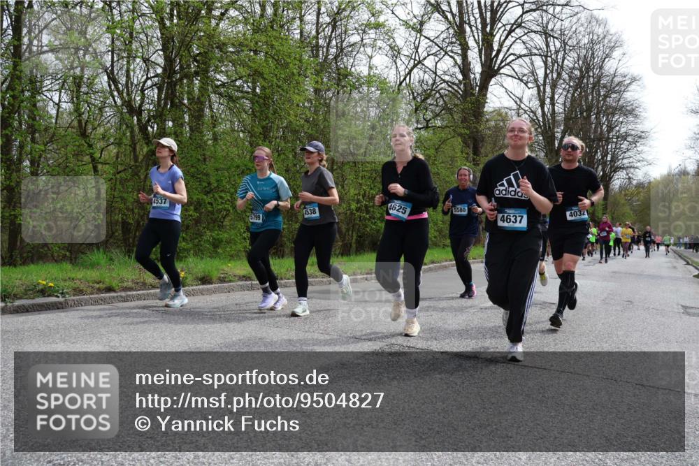 12.04.2026 - 45. Internationalen Wilhelmsburger Insellauf Yannick Fuchs http://msf.ph/oto/9504827 12.04.2026 12:54:26 Laufen 4537, 5799, 4625, 4538, 5580, 4032, 4637 meine-sportfotos.de