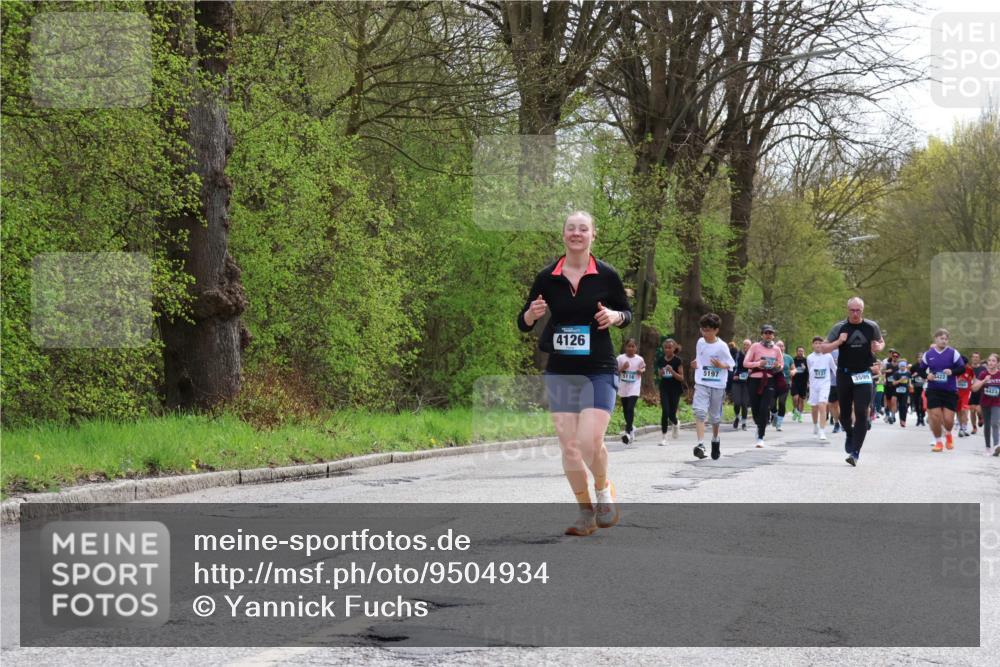 12.04.2026 - 45. Internationalen Wilhelmsburger Insellauf Yannick Fuchs http://msf.ph/oto/9504934 12.04.2026 12:54:47 Laufen 4126, 5116, 5197, 5137, 3599, 4423 meine-sportfotos.de