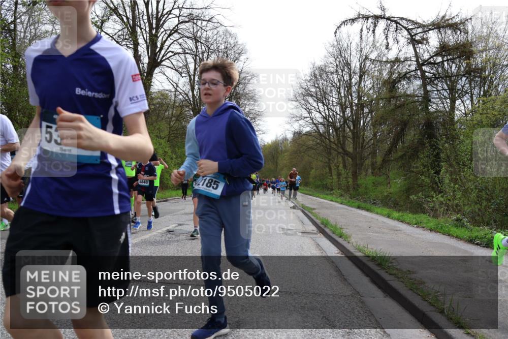 12.04.2026 - 45. Internationalen Wilhelmsburger Insellauf Yannick Fuchs http://msf.ph/oto/9505022 12.04.2026 12:55:10 Laufen 53, 185, 5848 meine-sportfotos.de