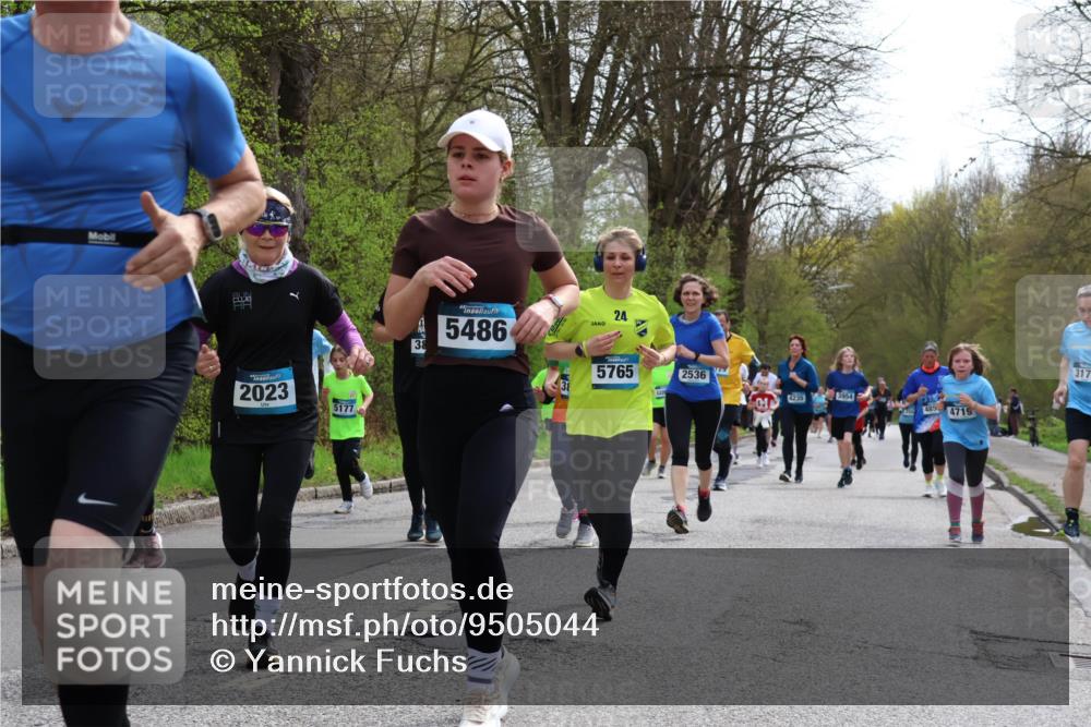 12.04.2026 - 45. Internationalen Wilhelmsburger Insellauf Yannick Fuchs http://msf.ph/oto/9505044 12.04.2026 12:55:14 Laufen 2023, 5177, 5486, 24, 5765, 2536, 3, 4235, 3954, 0, 1, 4719, 317 meine-sportfotos.de