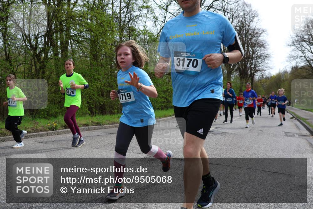 12.04.2026 - 45. Internationalen Wilhelmsburger Insellauf Yannick Fuchs http://msf.ph/oto/9505068 12.04.2026 12:55:19 Laufen 177, 5178, 4719, 3170, 4235, 854 meine-sportfotos.de