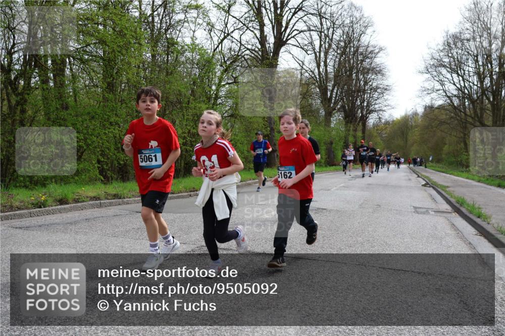 12.04.2026 - 45. Internationalen Wilhelmsburger Insellauf Yannick Fuchs http://msf.ph/oto/9505092 12.04.2026 12:55:25 Laufen 5061, 5470, 5162 meine-sportfotos.de