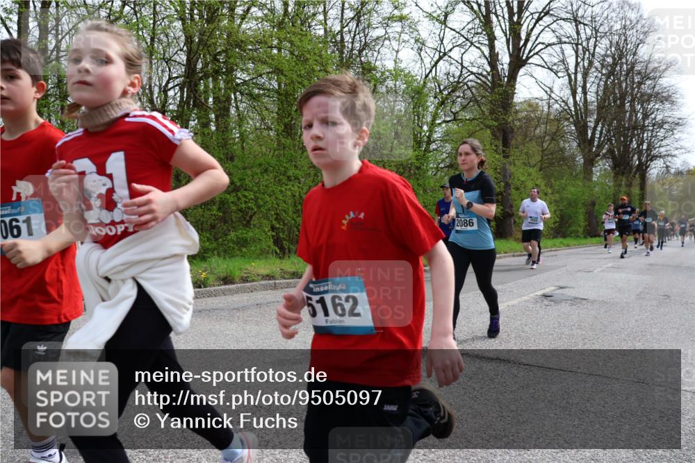 12.04.2026 - 45. Internationalen Wilhelmsburger Insellauf Yannick Fuchs http://msf.ph/oto/9505097 12.04.2026 12:55:25 Laufen 061, 5162, 2086 meine-sportfotos.de