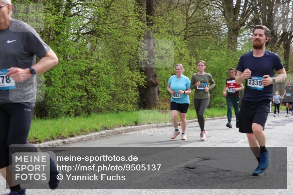 12.04.2026 - 45. Internationalen Wilhelmsburger Insellauf Yannick Fuchs http://msf.ph/oto/9505137 12.04.2026 12:55:34 Laufen 78, 3683, 5658, 412, 2335 meine-sportfotos.de