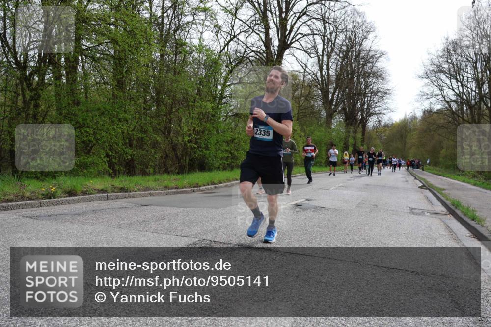 12.04.2026 - 45. Internationalen Wilhelmsburger Insellauf Yannick Fuchs http://msf.ph/oto/9505141 12.04.2026 12:55:36 Laufen 2335 meine-sportfotos.de