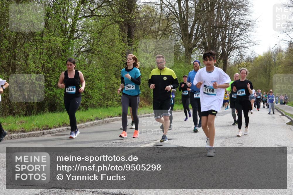 12.04.2026 - 45. Internationalen Wilhelmsburger Insellauf Yannick Fuchs http://msf.ph/oto/9505298 12.04.2026 12:56:09 Laufen 5448, 2412, 4705, 437, 5198, 488, 2478 meine-sportfotos.de