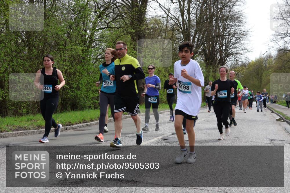 12.04.2026 - 45. Internationalen Wilhelmsburger Insellauf Yannick Fuchs http://msf.ph/oto/9505303 12.04.2026 12:56:09 Laufen 2412, 5448, 4373, 4705, 5198, 2478, 85, 4261 meine-sportfotos.de