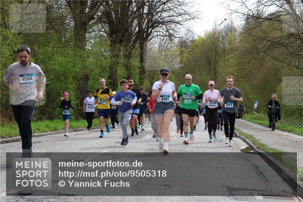 12.04.2026 - 45. Internationalen Wilhelmsburger Insellauf Yannick Fuchs http://msf.ph/oto/9505318 12.04.2026 12:56:13 Laufen 4584, 4842, 5144, 4843, 5120, 4722, 5208, 4267, 4724, 43, 4260, 3877 meine-sportfotos.de