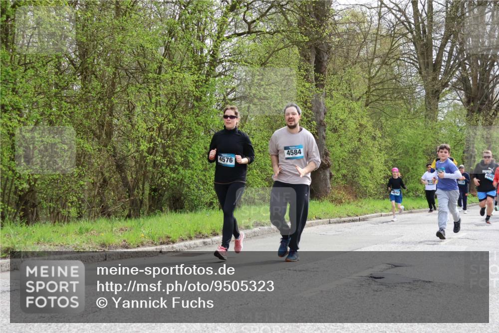 12.04.2026 - 45. Internationalen Wilhelmsburger Insellauf Yannick Fuchs http://msf.ph/oto/9505323 12.04.2026 12:56:14 Laufen 4576, 4584, 4842, 5128, 4640 meine-sportfotos.de