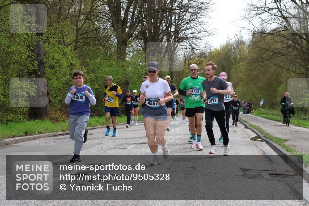 12.04.2026 - 45. Internationalen Wilhelmsburger Insellauf Yannick Fuchs http://msf.ph/oto/9505328 12.04.2026 12:56:15 Laufen 5208, 4843, 5128, 4267, 4722, 724, 3877, 4260 meine-sportfotos.de