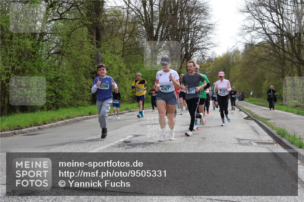 12.04.2026 - 45. Internationalen Wilhelmsburger Insellauf Yannick Fuchs http://msf.ph/oto/9505331 12.04.2026 12:56:16 Laufen 5208, 4843, 4842, 4267, 45143877, 4724, 5122 meine-sportfotos.de