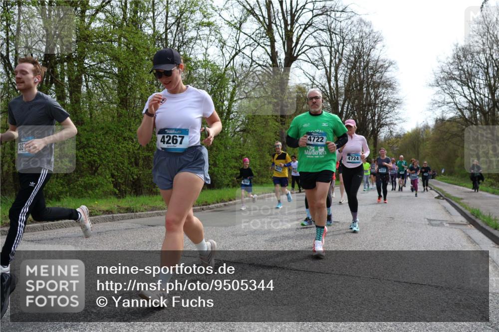 12.04.2026 - 45. Internationalen Wilhelmsburger Insellauf Yannick Fuchs http://msf.ph/oto/9505344 12.04.2026 12:56:18 Laufen 4267, 442, 4722, 1906, 2015, 4724 meine-sportfotos.de
