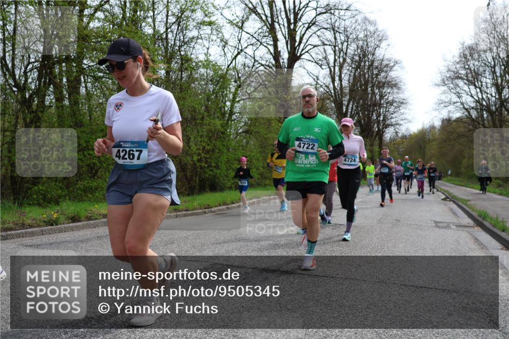 12.04.2026 - 45. Internationalen Wilhelmsburger Insellauf Yannick Fuchs http://msf.ph/oto/9505345 12.04.2026 12:56:18 Laufen 4267, 4842, 4722, 1986, 2015, 4724, 1951 meine-sportfotos.de