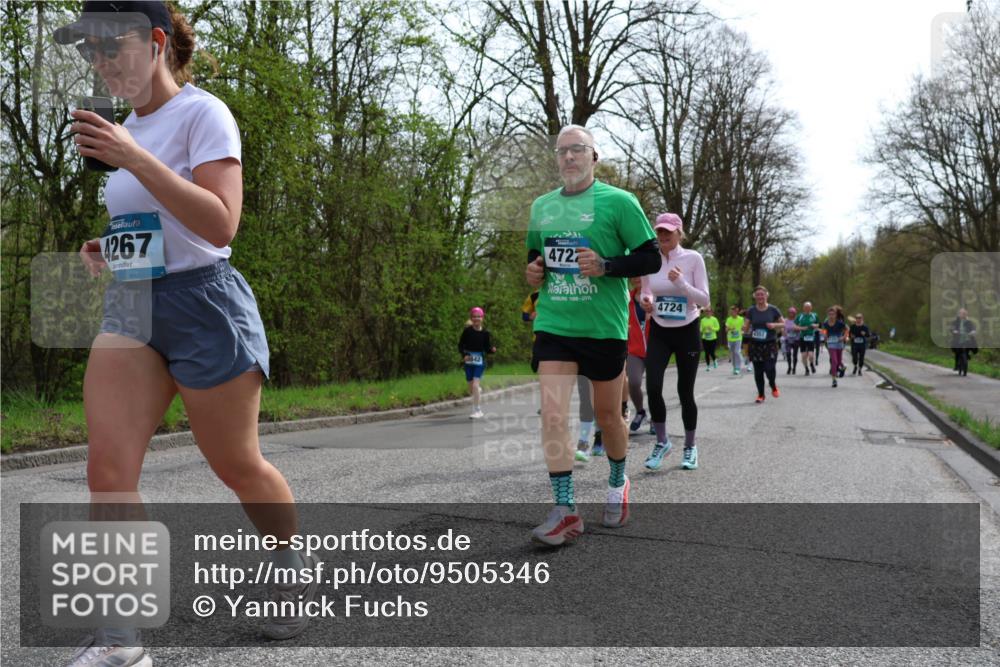 12.04.2026 - 45. Internationalen Wilhelmsburger Insellauf Yannick Fuchs http://msf.ph/oto/9505346 12.04.2026 12:56:18 Laufen 4267, 1842, 4727, 1996, 2015, 4724 meine-sportfotos.de