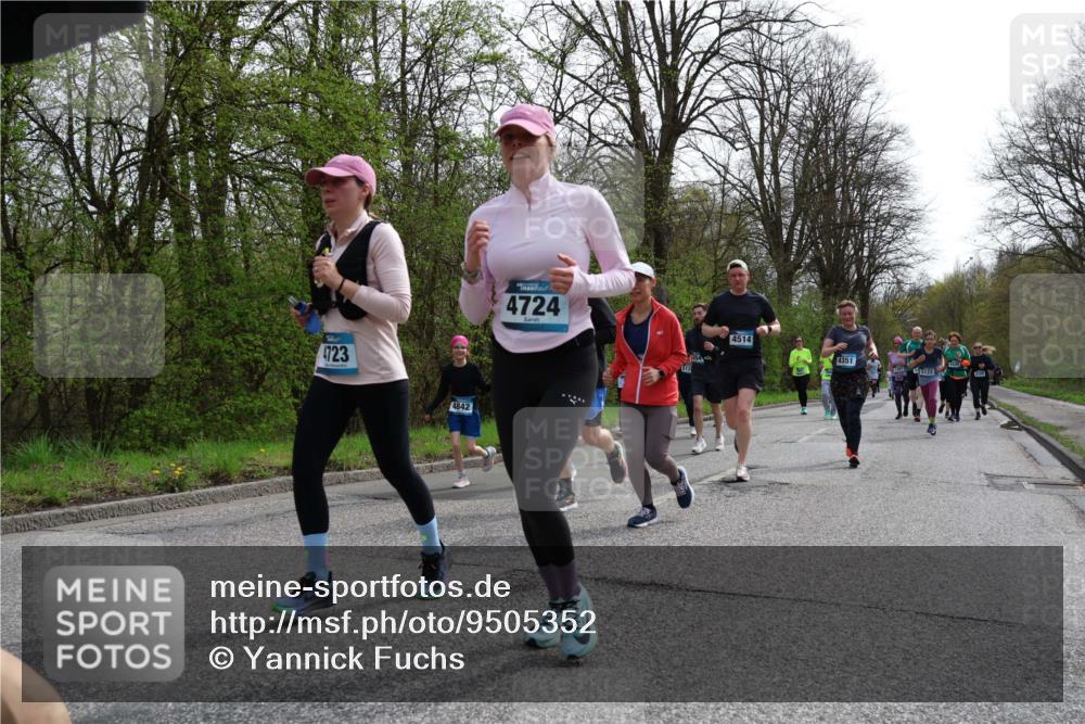 12.04.2026 - 45. Internationalen Wilhelmsburger Insellauf Yannick Fuchs http://msf.ph/oto/9505352 12.04.2026 12:56:19 Laufen 4723, 4842, 4724, 4514, 4351, 5123 meine-sportfotos.de