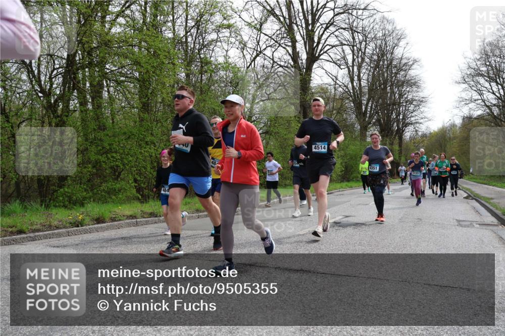 12.04.2026 - 45. Internationalen Wilhelmsburger Insellauf Yannick Fuchs http://msf.ph/oto/9505355 12.04.2026 12:56:20 Laufen 484, 4514, 4351, 5433, 5123 meine-sportfotos.de