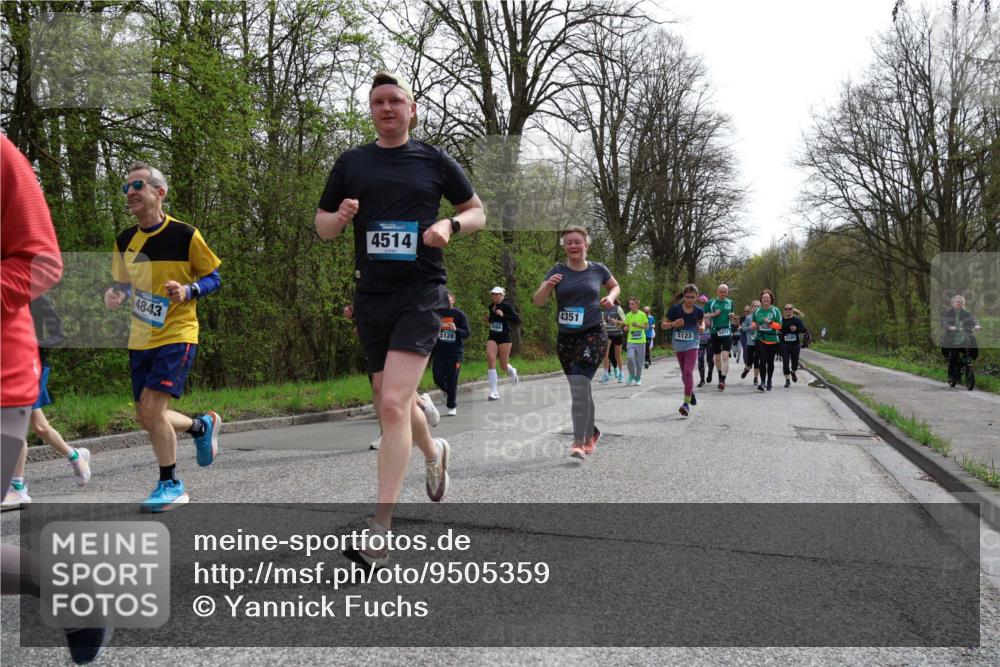 12.04.2026 - 45. Internationalen Wilhelmsburger Insellauf Yannick Fuchs http://msf.ph/oto/9505359 12.04.2026 12:56:21 Laufen 4843, 4514, 5128, 4094, 4351, 5433, 5123 meine-sportfotos.de