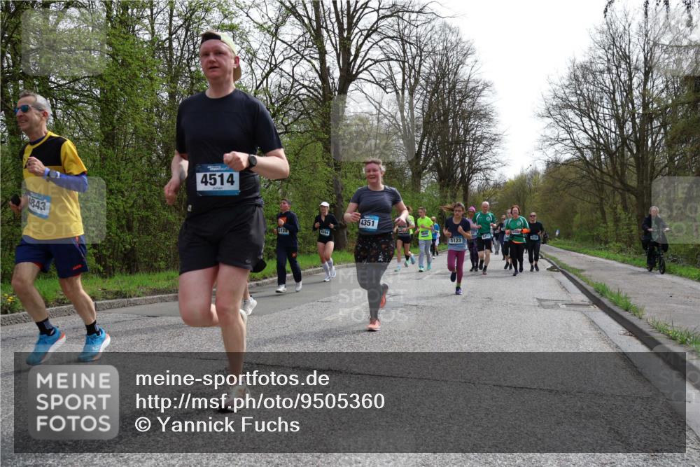 12.04.2026 - 45. Internationalen Wilhelmsburger Insellauf Yannick Fuchs http://msf.ph/oto/9505360 12.04.2026 12:56:21 Laufen 4843, 4514, 5128, 4351, 5430, 543, 5123 meine-sportfotos.de