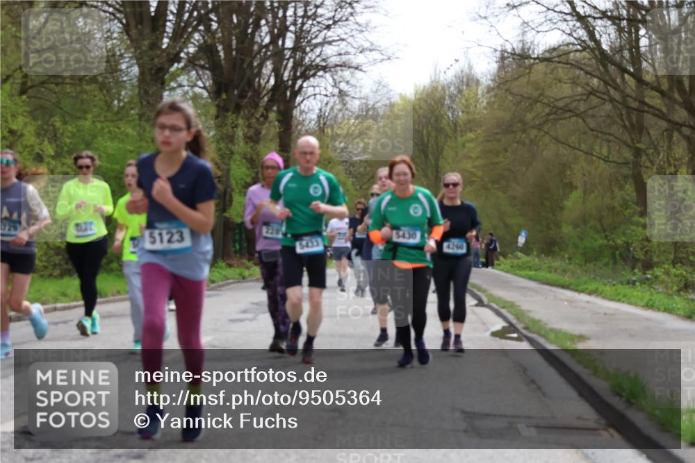 12.04.2026 - 45. Internationalen Wilhelmsburger Insellauf Yannick Fuchs http://msf.ph/oto/9505364 12.04.2026 12:56:22 Laufen 1729, 5123, 5433, 5430, 4260 meine-sportfotos.de