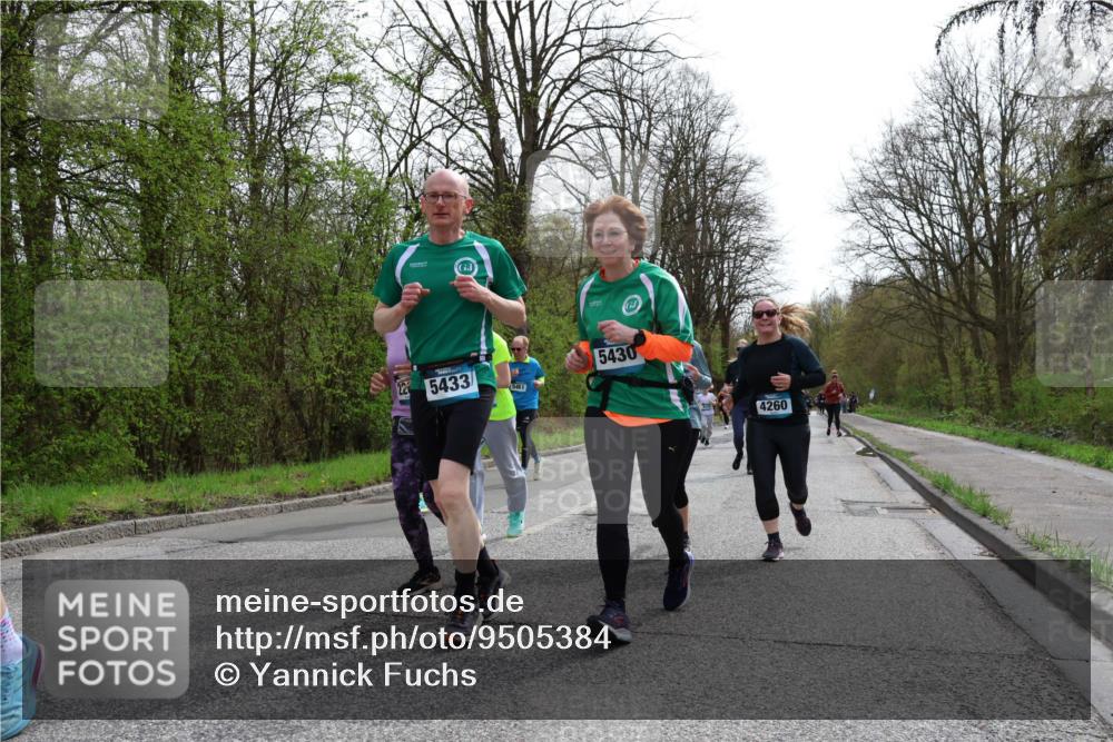 12.04.2026 - 45. Internationalen Wilhelmsburger Insellauf Yannick Fuchs http://msf.ph/oto/9505384 12.04.2026 12:56:25 Laufen 22, 5433, 5461, 5430, 4260 meine-sportfotos.de