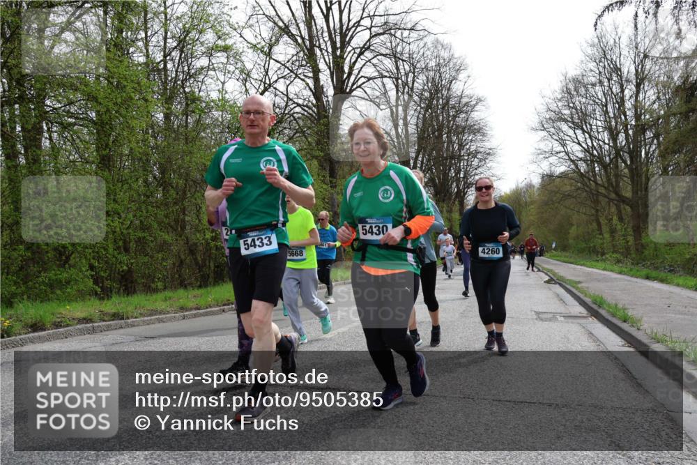 12.04.2026 - 45. Internationalen Wilhelmsburger Insellauf Yannick Fuchs http://msf.ph/oto/9505385 12.04.2026 12:56:25 Laufen 20, 5433, 5668, 5430, 4260 meine-sportfotos.de
