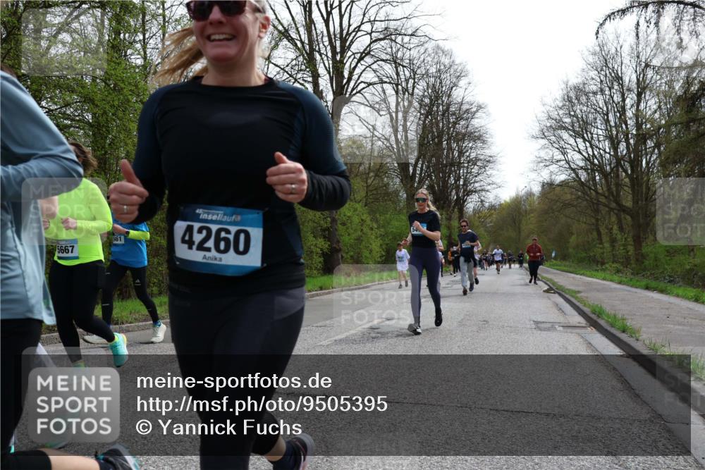 12.04.2026 - 45. Internationalen Wilhelmsburger Insellauf Yannick Fuchs http://msf.ph/oto/9505395 12.04.2026 12:56:27 Laufen 5461, 5667, 4260, 54 meine-sportfotos.de