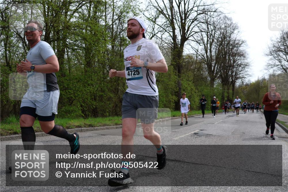 12.04.2026 - 45. Internationalen Wilhelmsburger Insellauf Yannick Fuchs http://msf.ph/oto/9505422 12.04.2026 12:56:32 Laufen 24, 4725, 5193 meine-sportfotos.de