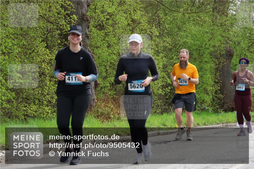 12.04.2026 - 45. Internationalen Wilhelmsburger Insellauf Yannick Fuchs http://msf.ph/oto/9505432 12.04.2026 12:56:35 Laufen 411, 5620, 3870, 5662 meine-sportfotos.de