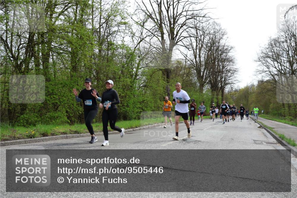 12.04.2026 - 45. Internationalen Wilhelmsburger Insellauf Yannick Fuchs http://msf.ph/oto/9505446 12.04.2026 12:56:37 Laufen 4115 meine-sportfotos.de