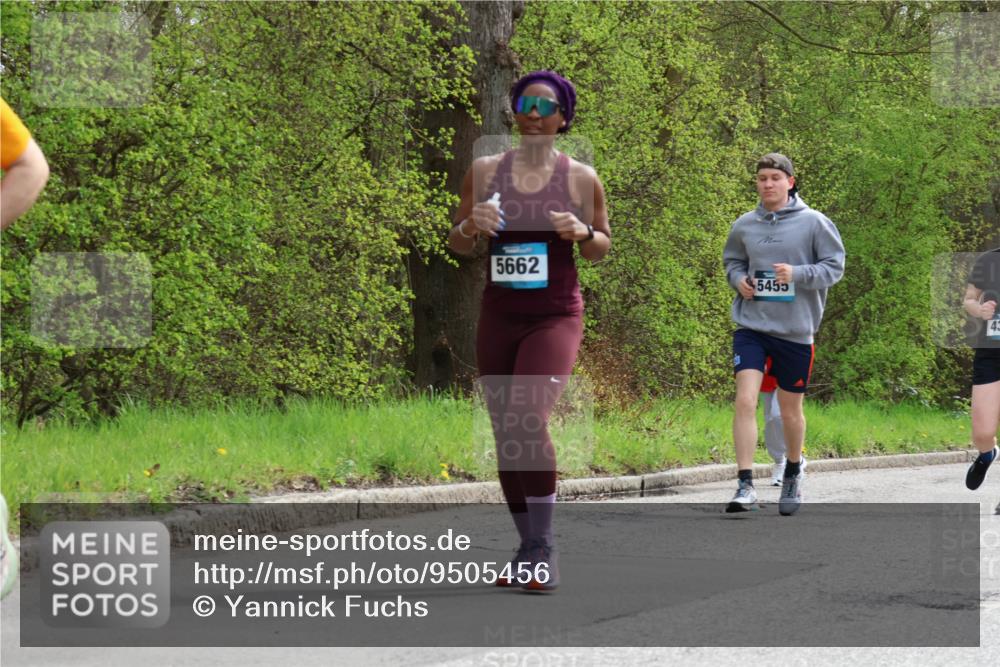 12.04.2026 - 45. Internationalen Wilhelmsburger Insellauf Yannick Fuchs http://msf.ph/oto/9505456 12.04.2026 12:56:39 Laufen 5662, 5455 meine-sportfotos.de