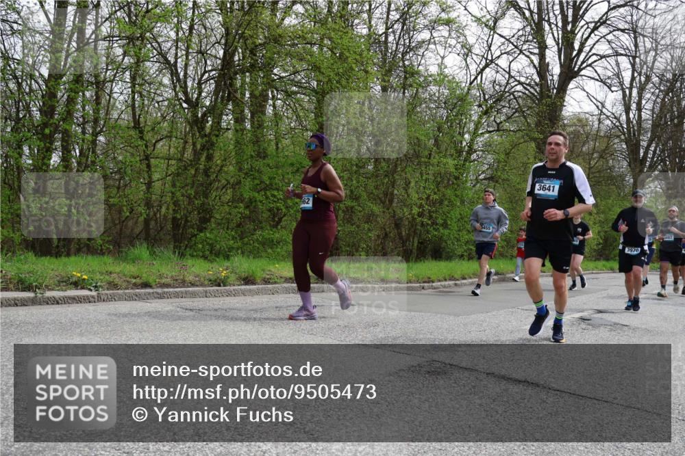 12.04.2026 - 45. Internationalen Wilhelmsburger Insellauf Yannick Fuchs http://msf.ph/oto/9505473 12.04.2026 12:56:42 Laufen 62, 5455, 3641, 3970, 5497 meine-sportfotos.de