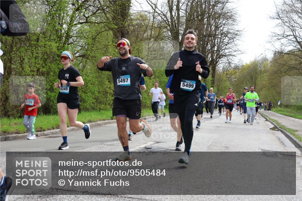 12.04.2026 - 45. Internationalen Wilhelmsburger Insellauf Yannick Fuchs http://msf.ph/oto/9505484 12.04.2026 12:56:44 Laufen 5155, 4345, 5497, 5499, 3070 meine-sportfotos.de