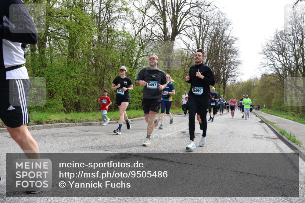 12.04.2026 - 45. Internationalen Wilhelmsburger Insellauf Yannick Fuchs http://msf.ph/oto/9505486 12.04.2026 12:56:44 Laufen 5155, 4345, 5497, 5499 meine-sportfotos.de
