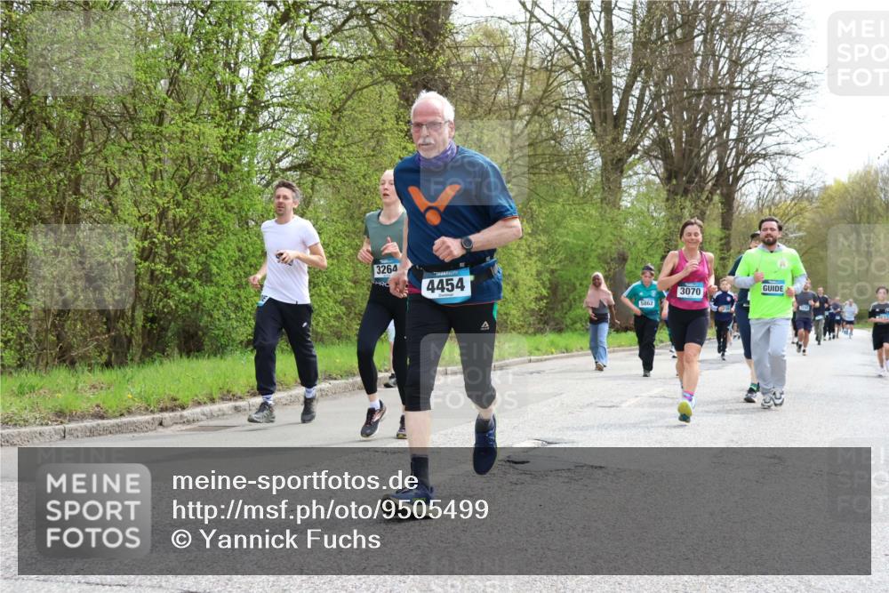 12.04.2026 - 45. Internationalen Wilhelmsburger Insellauf Yannick Fuchs http://msf.ph/oto/9505499 12.04.2026 12:56:46 Laufen 3264, 4454, 5862, 3070 meine-sportfotos.de