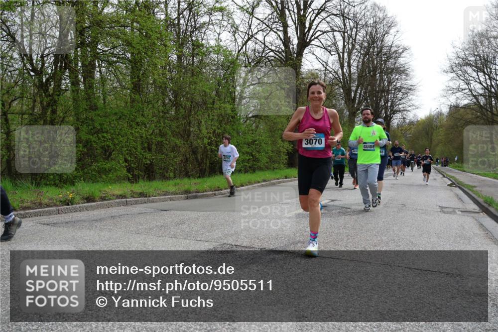12.04.2026 - 45. Internationalen Wilhelmsburger Insellauf Yannick Fuchs http://msf.ph/oto/9505511 12.04.2026 12:56:49 Laufen 5200, 3070, 4892 meine-sportfotos.de