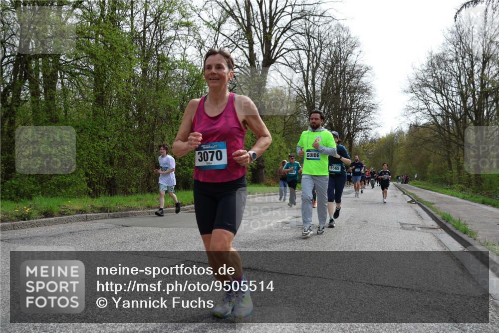 12.04.2026 - 45. Internationalen Wilhelmsburger Insellauf Yannick Fuchs http://msf.ph/oto/9505514 12.04.2026 12:56:49 Laufen 200, 3070, 5565 meine-sportfotos.de