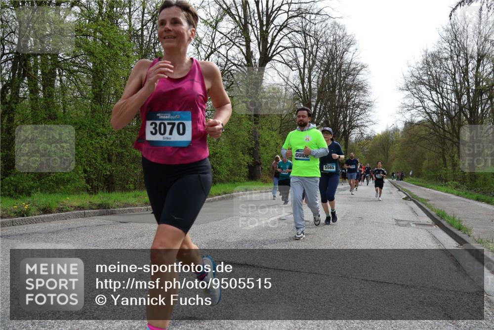 12.04.2026 - 45. Internationalen Wilhelmsburger Insellauf Yannick Fuchs http://msf.ph/oto/9505515 12.04.2026 12:56:49 Laufen 3070, 5565 meine-sportfotos.de