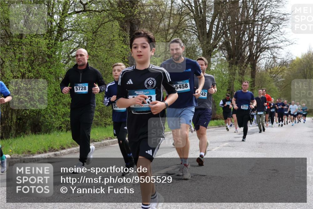 12.04.2026 - 45. Internationalen Wilhelmsburger Insellauf Yannick Fuchs http://msf.ph/oto/9505529 12.04.2026 12:56:53 Laufen 5728, 5458, 42, 4039, 4173, 5247 meine-sportfotos.de