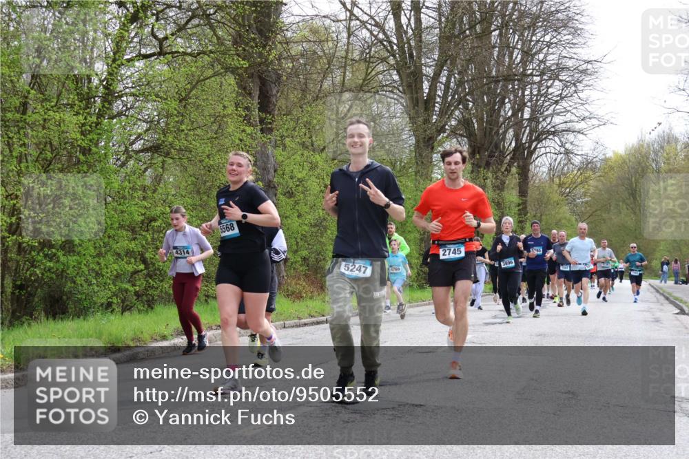 12.04.2026 - 45. Internationalen Wilhelmsburger Insellauf Yannick Fuchs http://msf.ph/oto/9505552 12.04.2026 12:56:58 Laufen 4314, 5568, 5247, 4769, 2745, 3896, 5795 meine-sportfotos.de