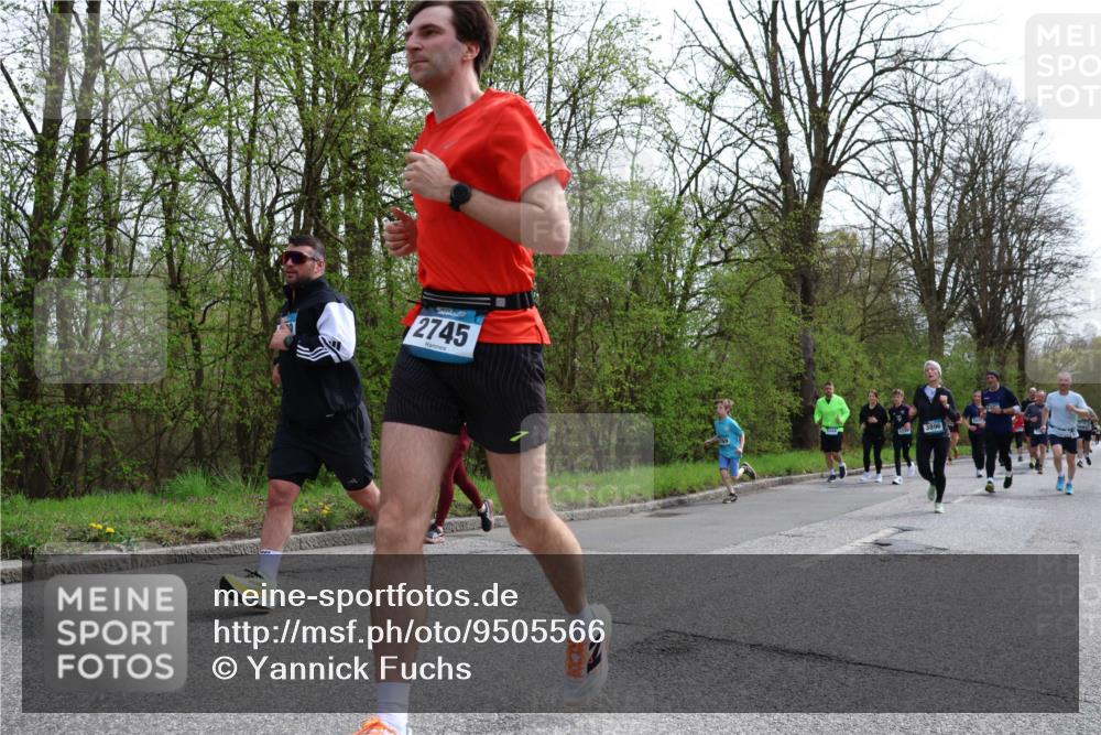 12.04.2026 - 45. Internationalen Wilhelmsburger Insellauf Yannick Fuchs http://msf.ph/oto/9505566 12.04.2026 12:57:01 Laufen 2745 meine-sportfotos.de