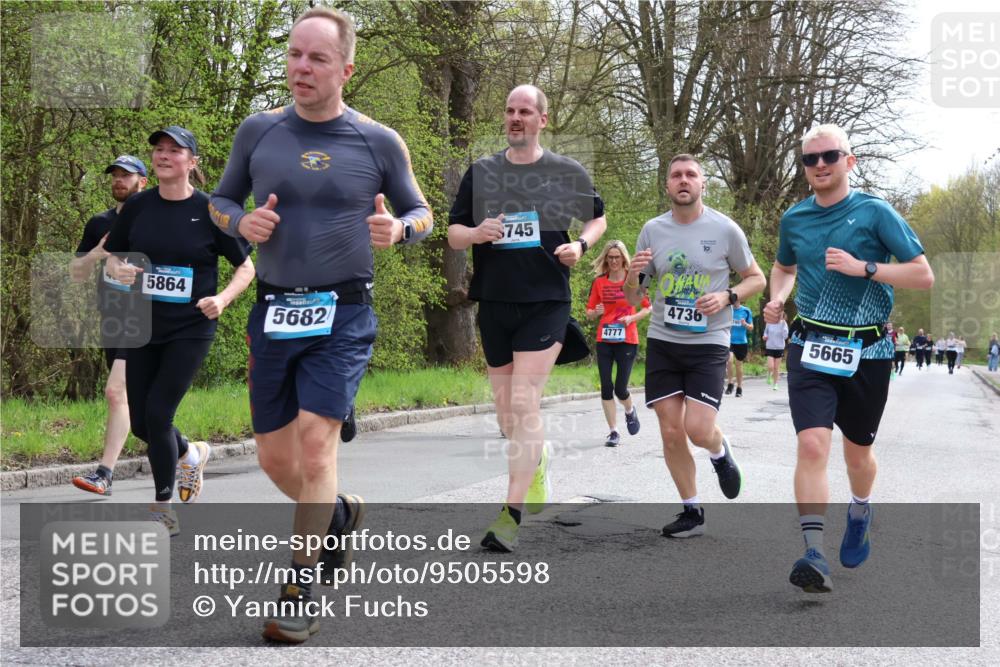 12.04.2026 - 45. Internationalen Wilhelmsburger Insellauf Yannick Fuchs http://msf.ph/oto/9505598 12.04.2026 12:57:07 Laufen 5864, 5682, 745, 4777, 4736, 10, 5665 meine-sportfotos.de
