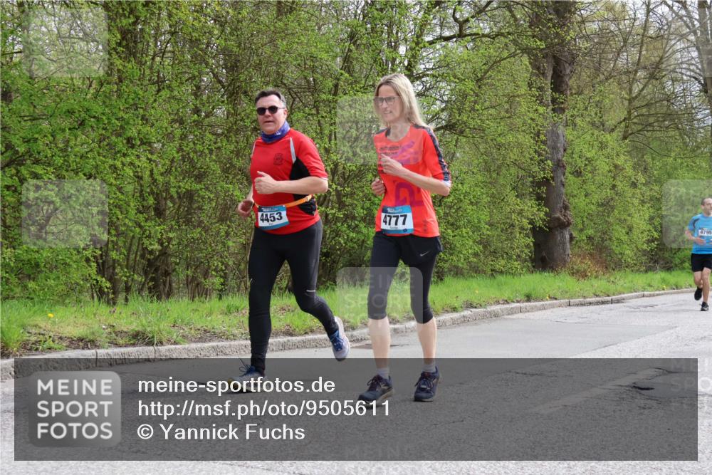 12.04.2026 - 45. Internationalen Wilhelmsburger Insellauf Yannick Fuchs http://msf.ph/oto/9505611 12.04.2026 12:57:10 Laufen 4453, 4777, 4795 meine-sportfotos.de