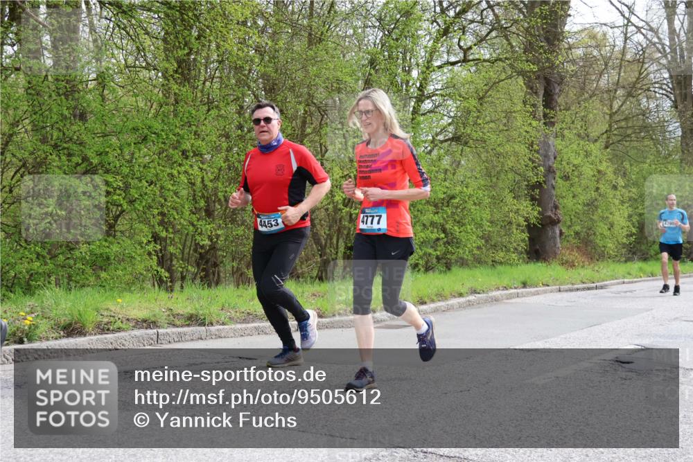 12.04.2026 - 45. Internationalen Wilhelmsburger Insellauf Yannick Fuchs http://msf.ph/oto/9505612 12.04.2026 12:57:10 Laufen 4453, 4777, 4799 meine-sportfotos.de