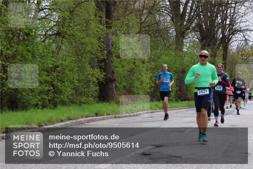 12.04.2026 - 45. Internationalen Wilhelmsburger Insellauf Yannick Fuchs http://msf.ph/oto/9505614 12.04.2026 12:57:10 Laufen 795, 2421, 2436, 4161 meine-sportfotos.de