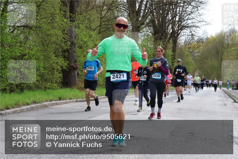 12.04.2026 - 45. Internationalen Wilhelmsburger Insellauf Yannick Fuchs http://msf.ph/oto/9505621 12.04.2026 12:57:11 Laufen 4795, 2421, 551, 5474, 2436, 161 meine-sportfotos.de