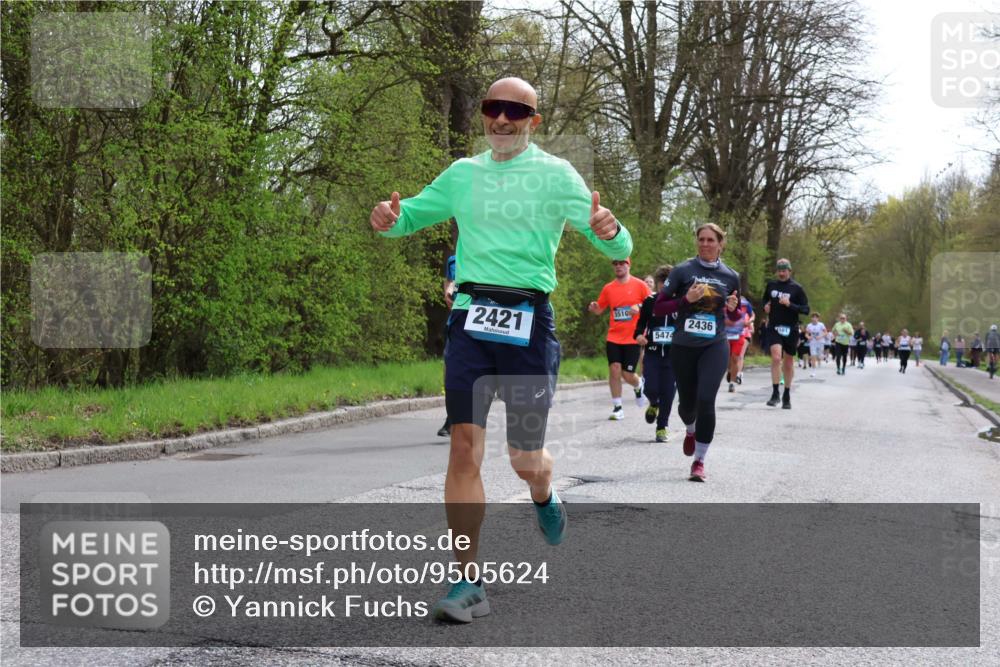 12.04.2026 - 45. Internationalen Wilhelmsburger Insellauf Yannick Fuchs http://msf.ph/oto/9505624 12.04.2026 12:57:12 Laufen 2421, 5510, 5474, 2436 meine-sportfotos.de