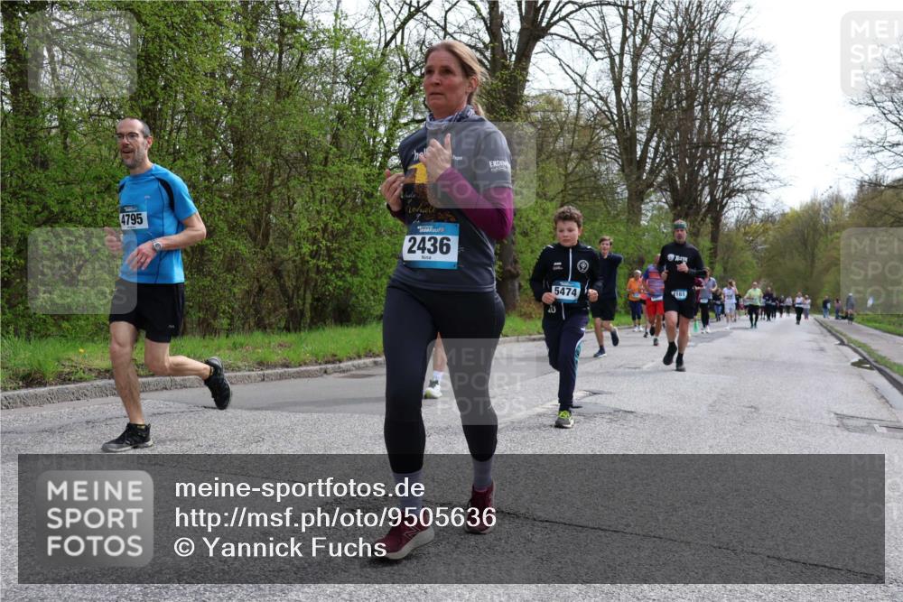 12.04.2026 - 45. Internationalen Wilhelmsburger Insellauf Yannick Fuchs http://msf.ph/oto/9505636 12.04.2026 12:57:14 Laufen 4795, 2436, 5474, 161 meine-sportfotos.de
