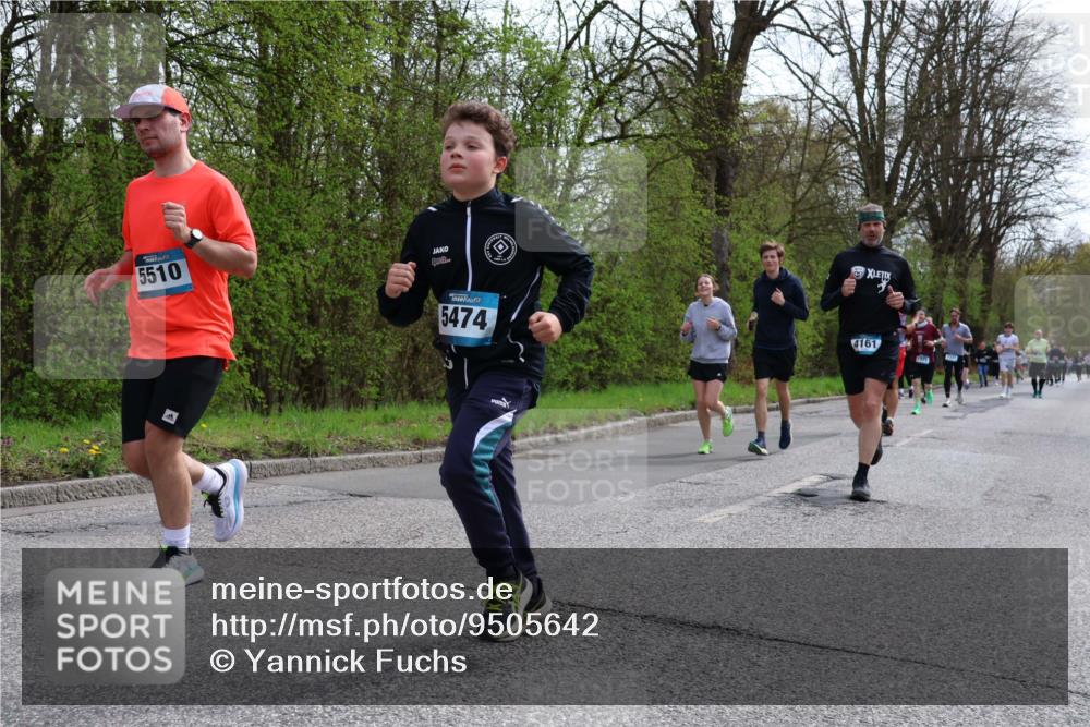 12.04.2026 - 45. Internationalen Wilhelmsburger Insellauf Yannick Fuchs http://msf.ph/oto/9505642 12.04.2026 12:57:15 Laufen 5510, 5474, 4161 meine-sportfotos.de